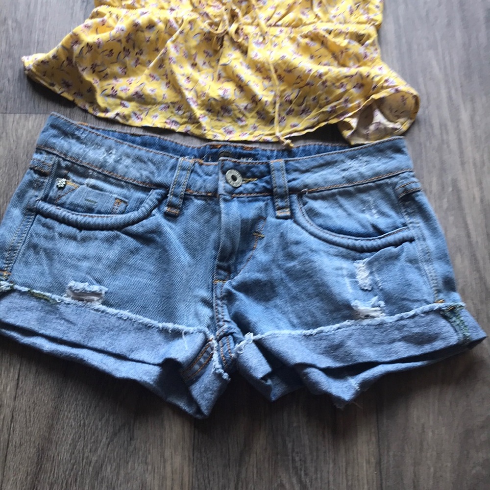 Jean shorts, Cute! Excellent condition shorts!